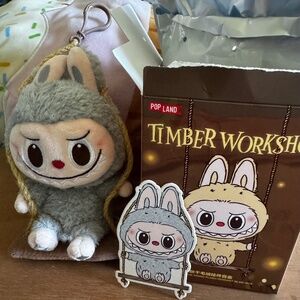Pop Mart/Pop Land Exclusive: The Monsters Labubu - Timber Workshop - gray - NEW!
